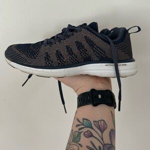 APL Techloom Pro W Tennis Shoes - Size 6.5